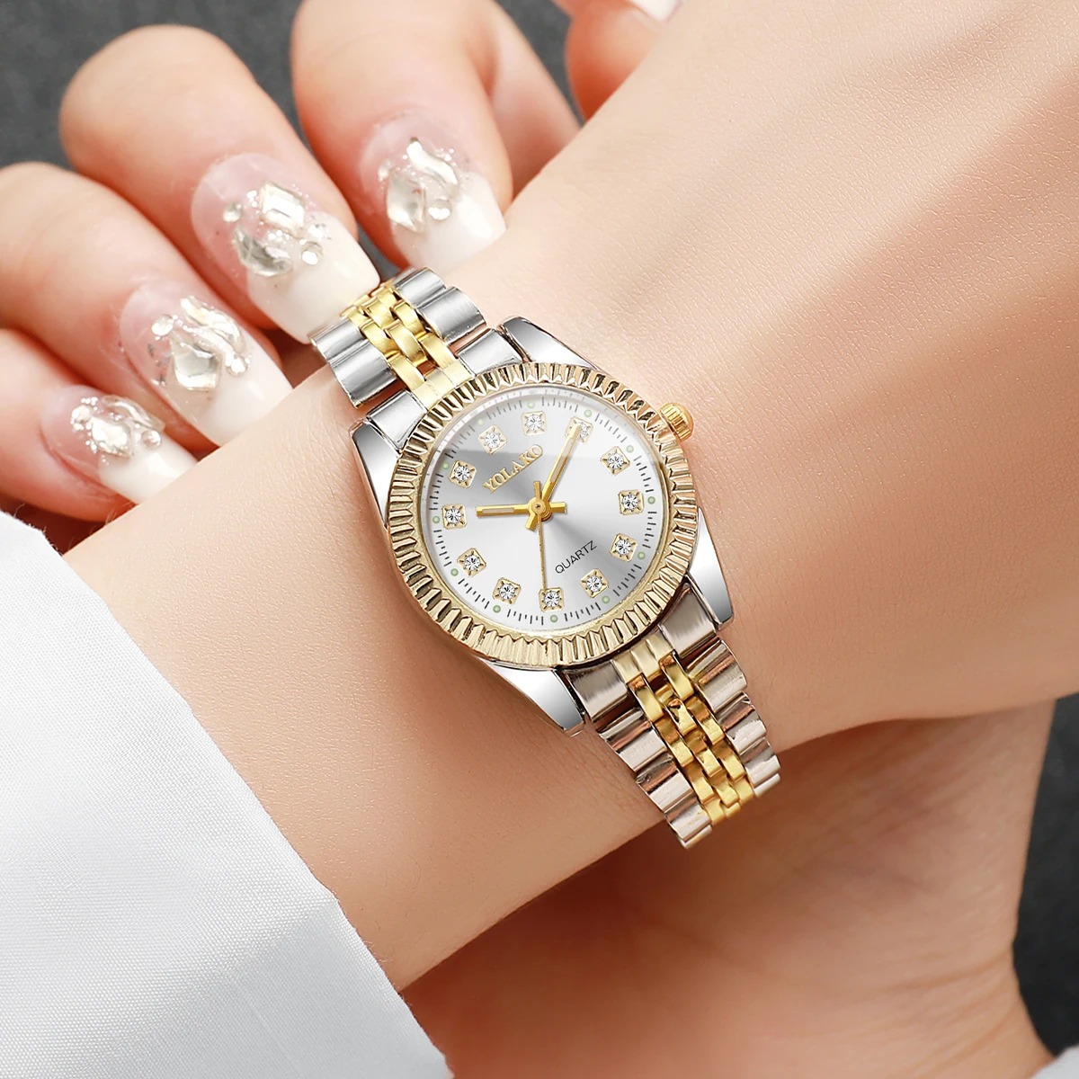 Fashion Rhinestone Women Quart - Luxury Watch Storage ulasan dan harga